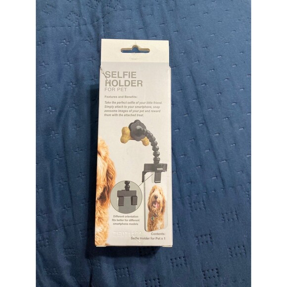 Digital Essentials Clip On Selfie Holder for Pets - Picture 2 of 10